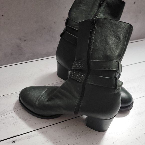 Eric Michael, Mariska, Green, 40 (81/2-9) - Picture 2 of 4